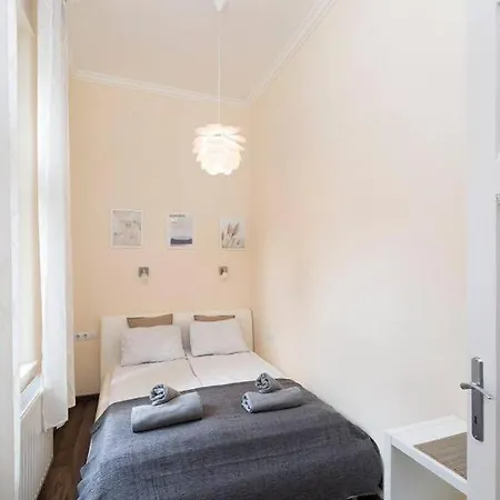 Apartment Vaci Street *
