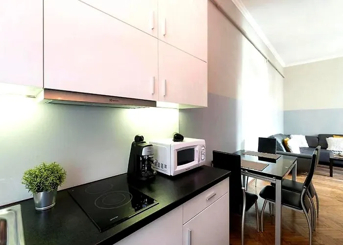 Apartment Vaci Street - Location In Budapest, Steps From The Danube *