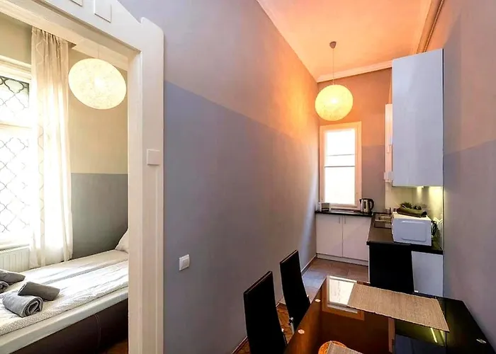 Vaci Street - Location In Budapest, Steps From The Danube Apartment Budapest